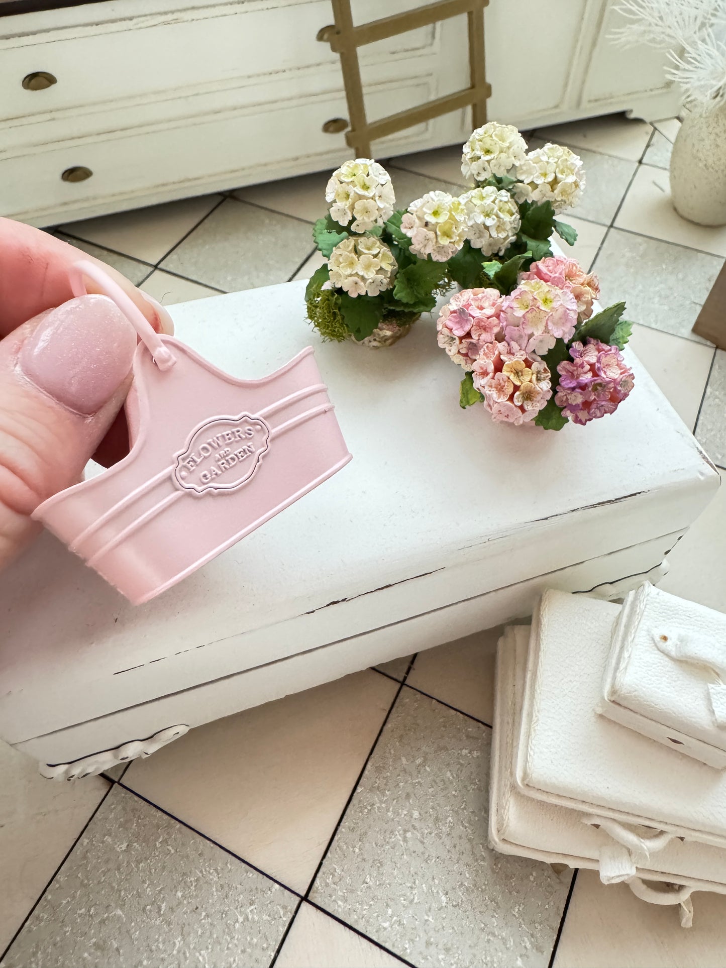 Pink Flower Tin