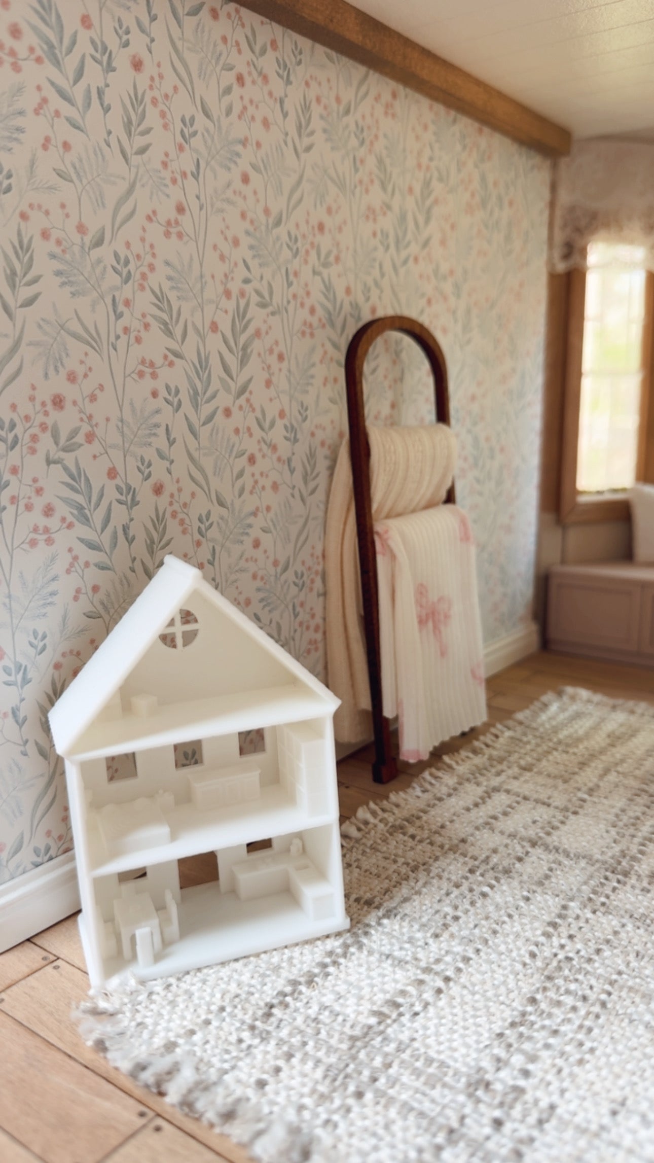 1:12 Dollhouse Toy