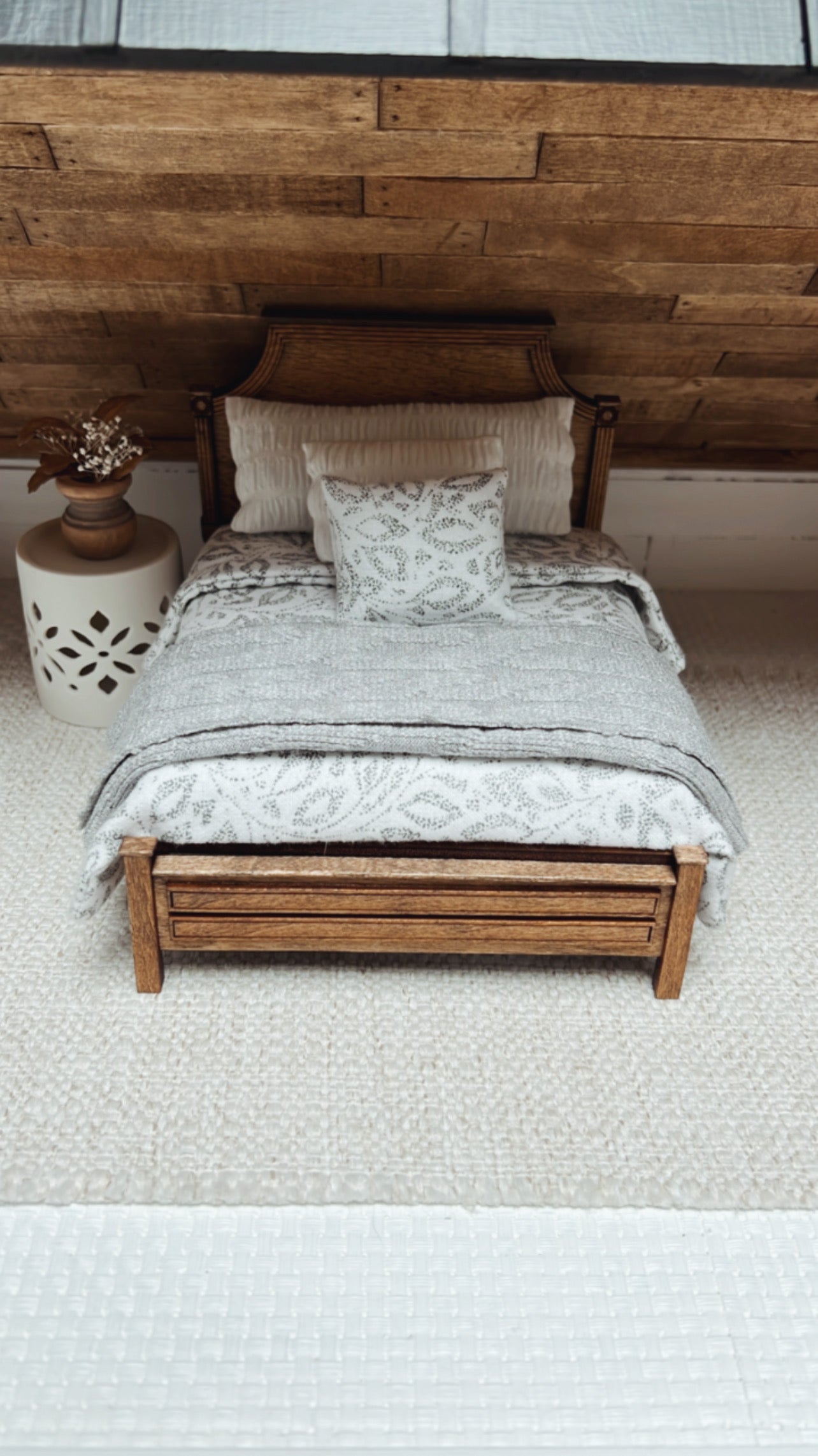 Grey Cableknit Blanket