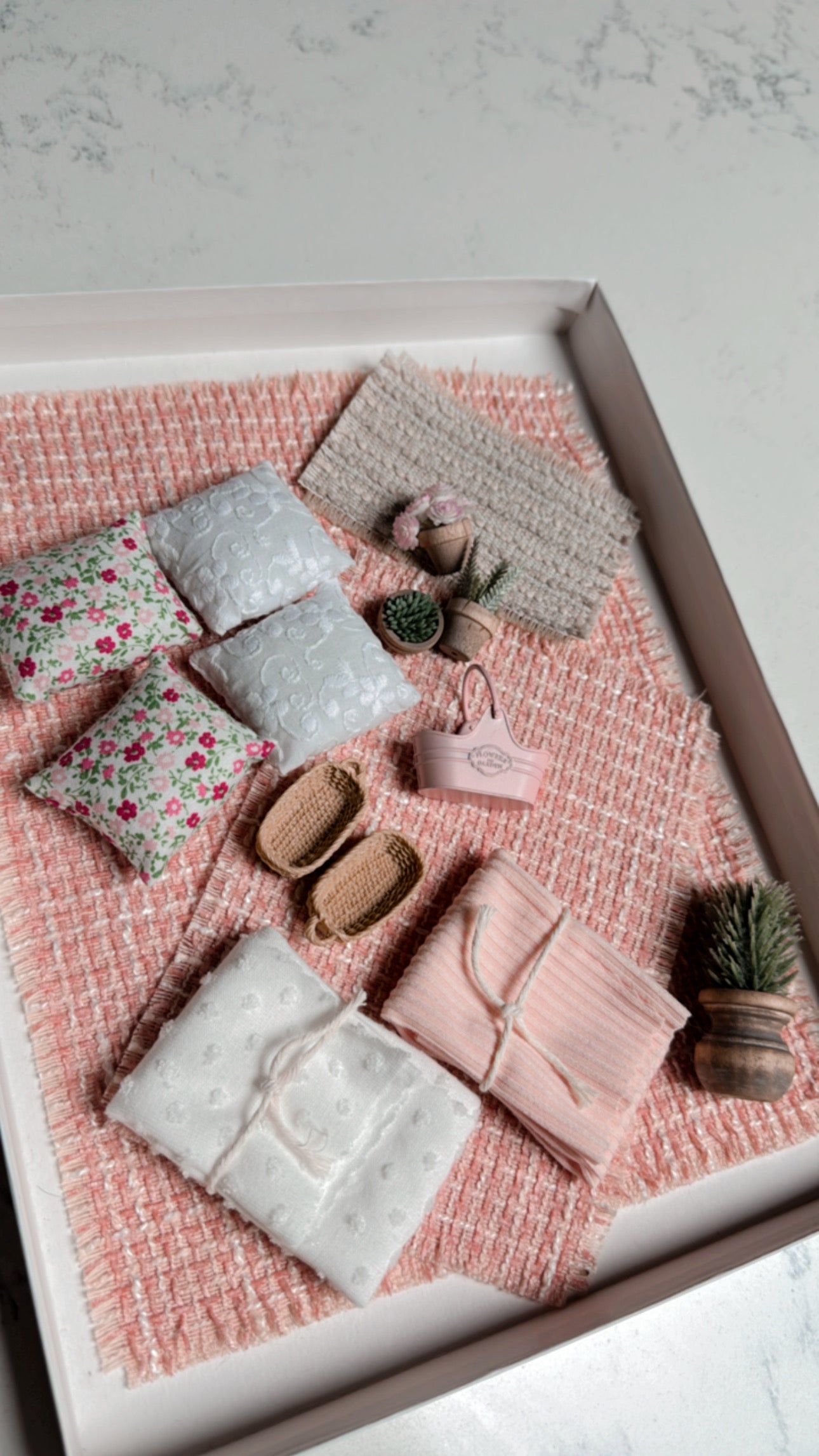 Pink Dollhouse Decor Set