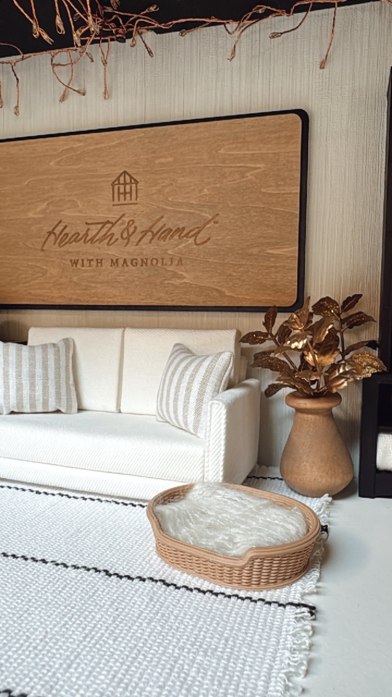Neutral Pet bed