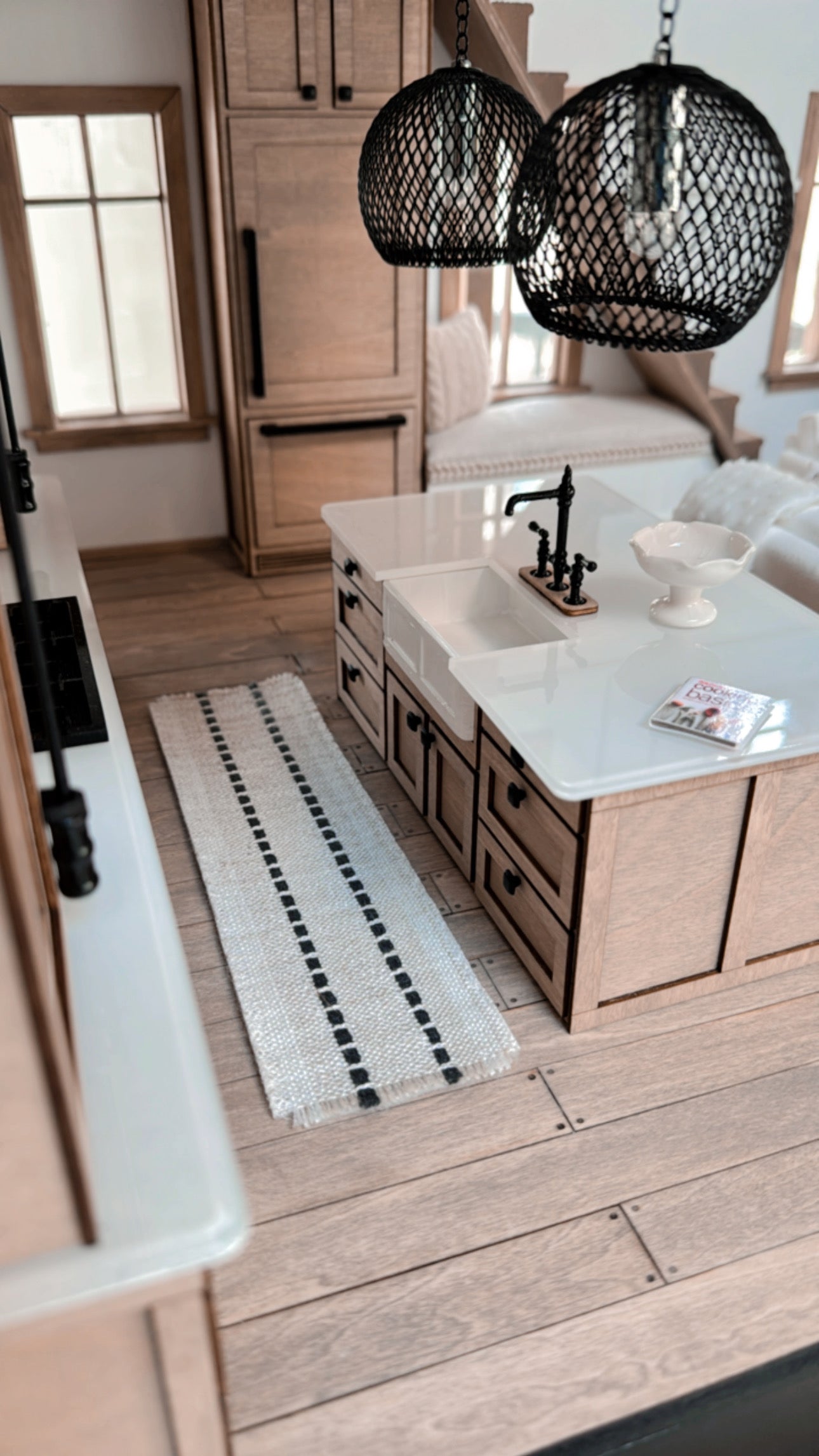 Neutral Woven Runner