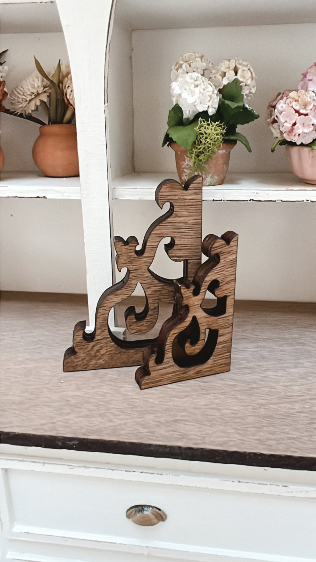 Decorative Corbels Set of 2