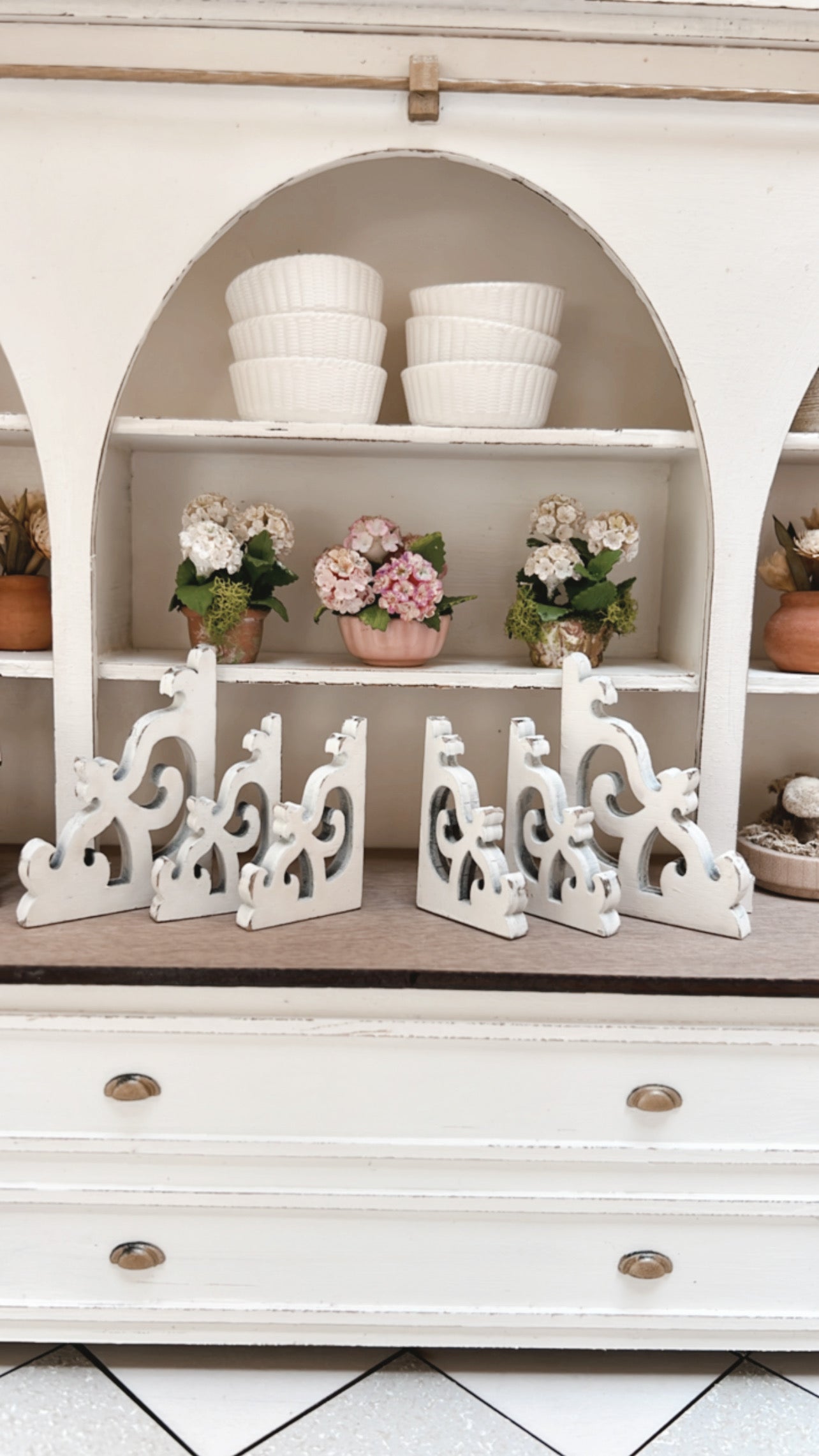 Decorative Corbels Set of 2