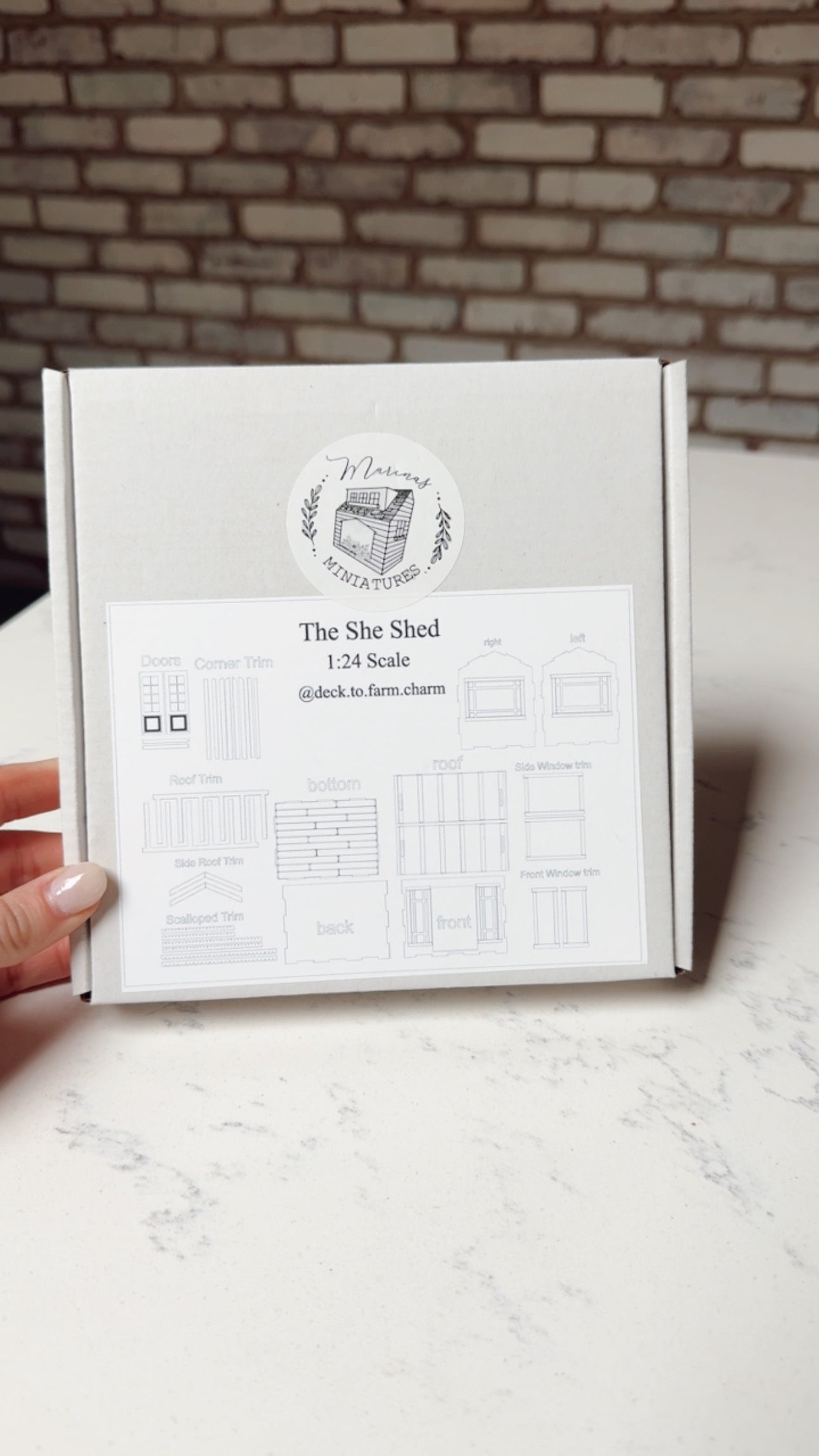 1:24 Scale She Shed Kit