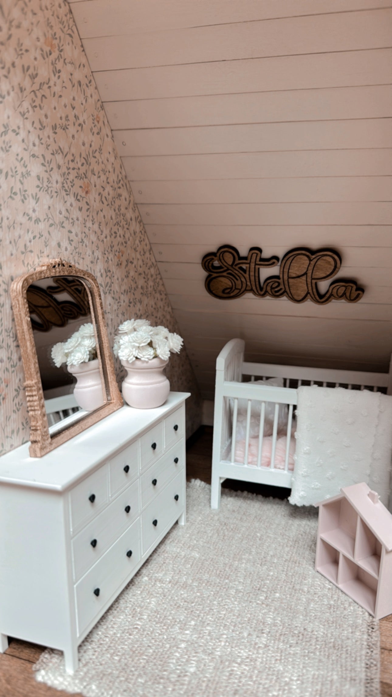 Vintage Inspired Gold Mirror