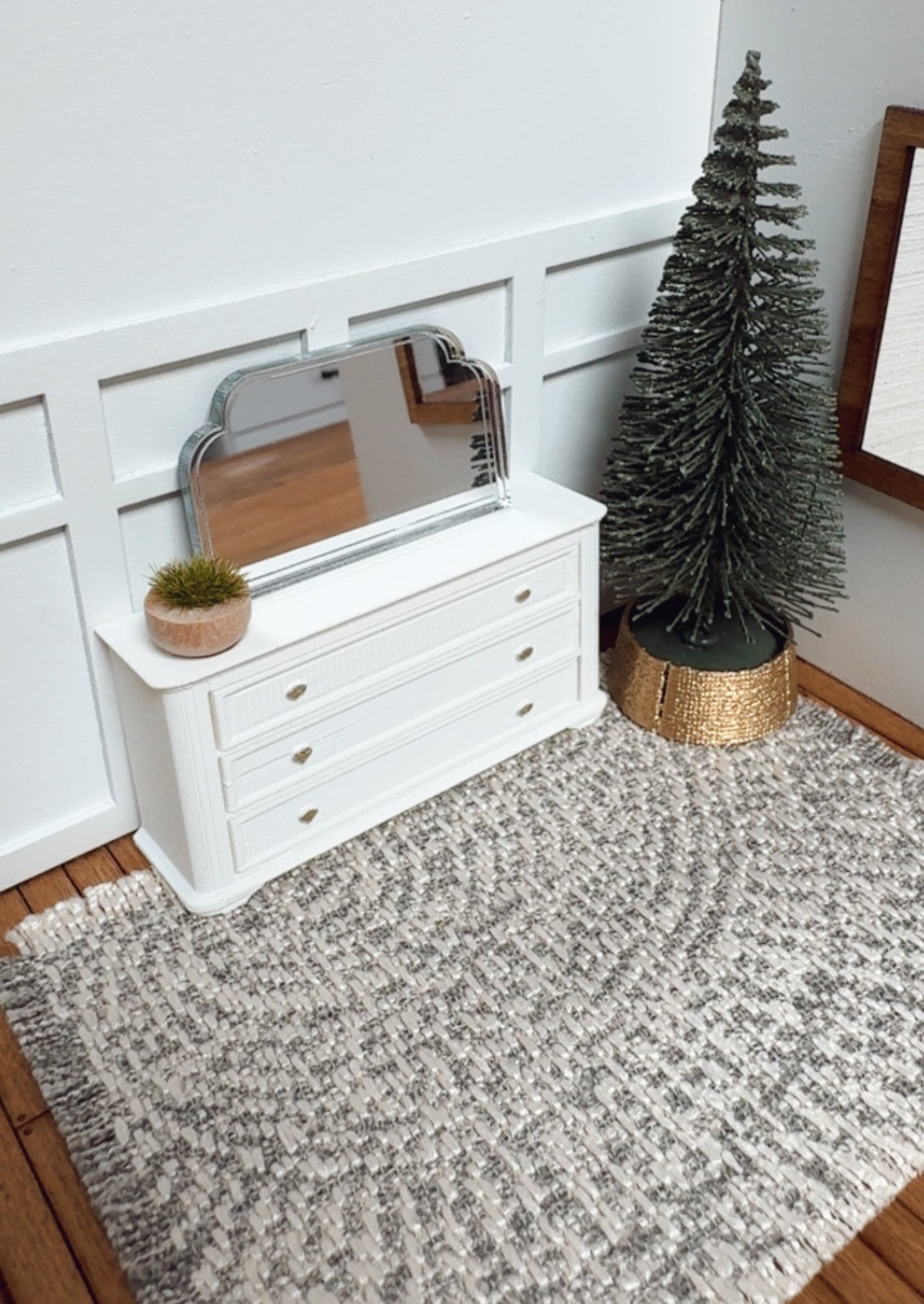 1:24 Scale Curved Mirror