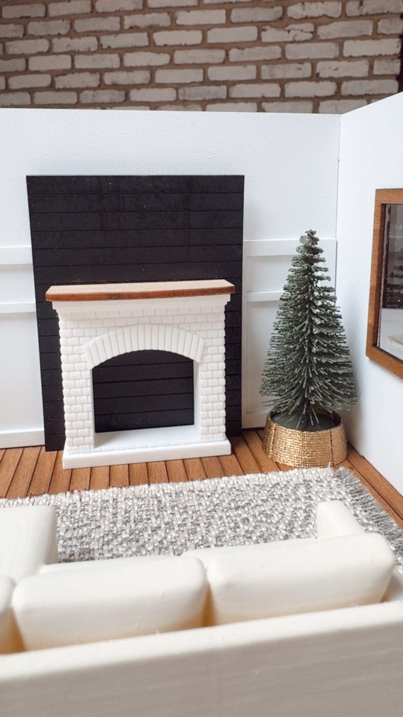 1:24 Scale Fireplace