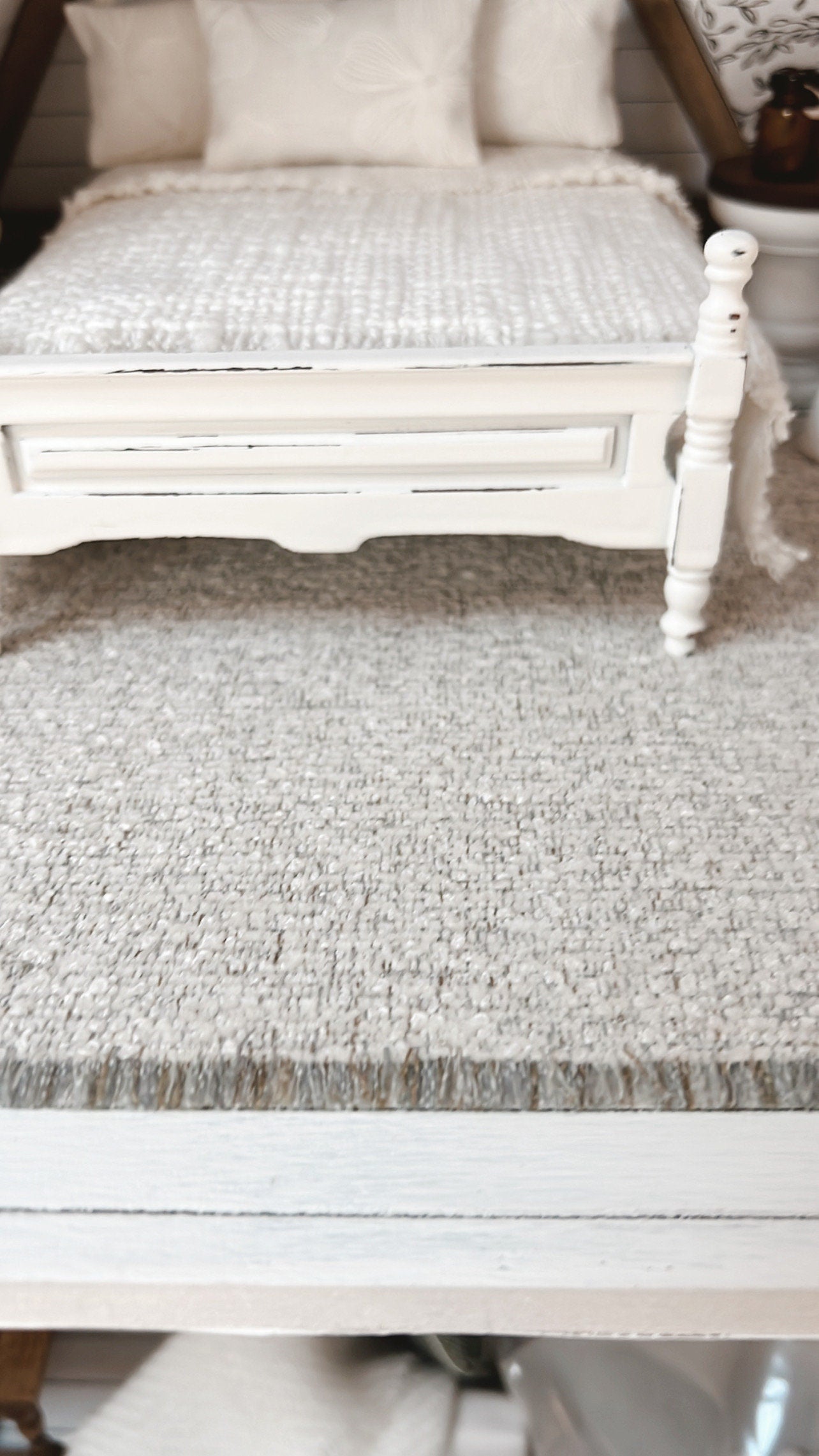 Creamy Grey Area Rug